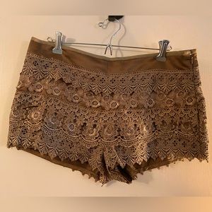 Lace shorts